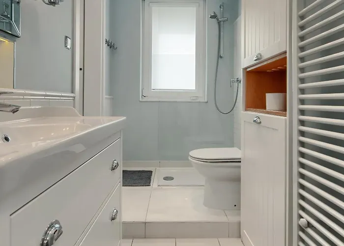 Nautica - Acco Rent *